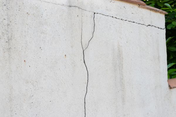 Cost of Foundation Crack Patching in Downers Grove